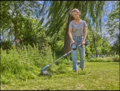 Accu-grastrimmer PowerTrim 30/18V P4A Ready-To-Use Set<Gardena Outlet