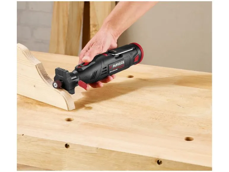 Accu-multitool 12 V met 2 Ah accu en 2,4 A lader<PARKSIDE PERFORMANCE® New
