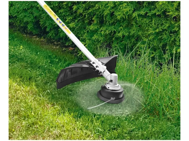 Benzine bosmaaier en grastrimmer 1,35 kW<PARKSIDE® Outlet