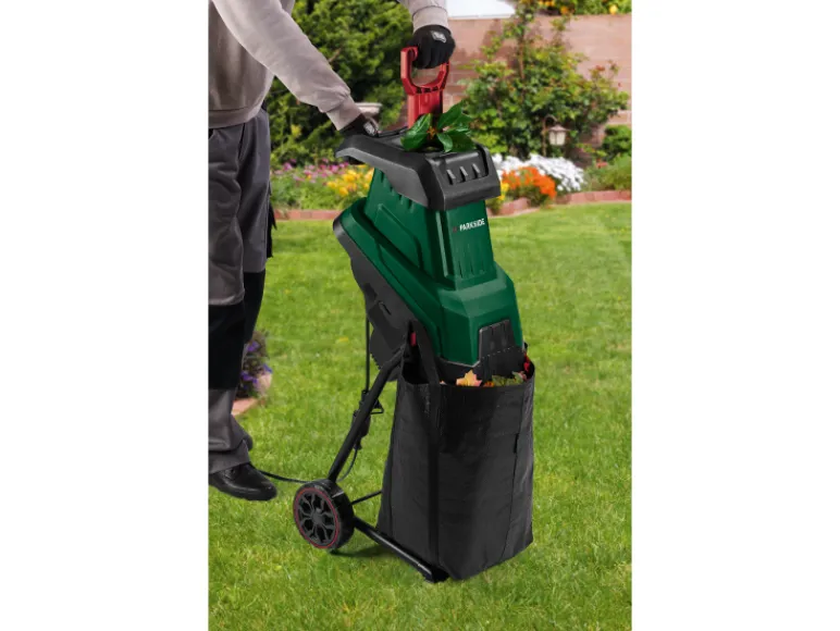 Hakselaar 2400 W<PARKSIDE® Clearance