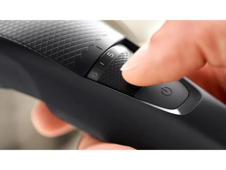 6-in-1 trimmer Serie 3000<PHILIPS Hot
